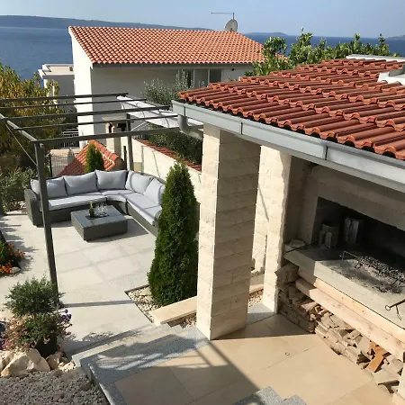Ivanka Apartamento *